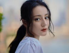 开云体育-生涯之夜！爱德华兹50分封神，掘金窒息式攻防连续得分狂潮彻底压制黄蜂