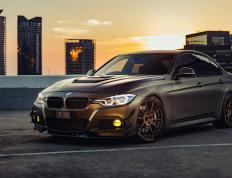 开云平台-克莱·汤普森总决赛之夜独领风骚，率队逆袭夺冠