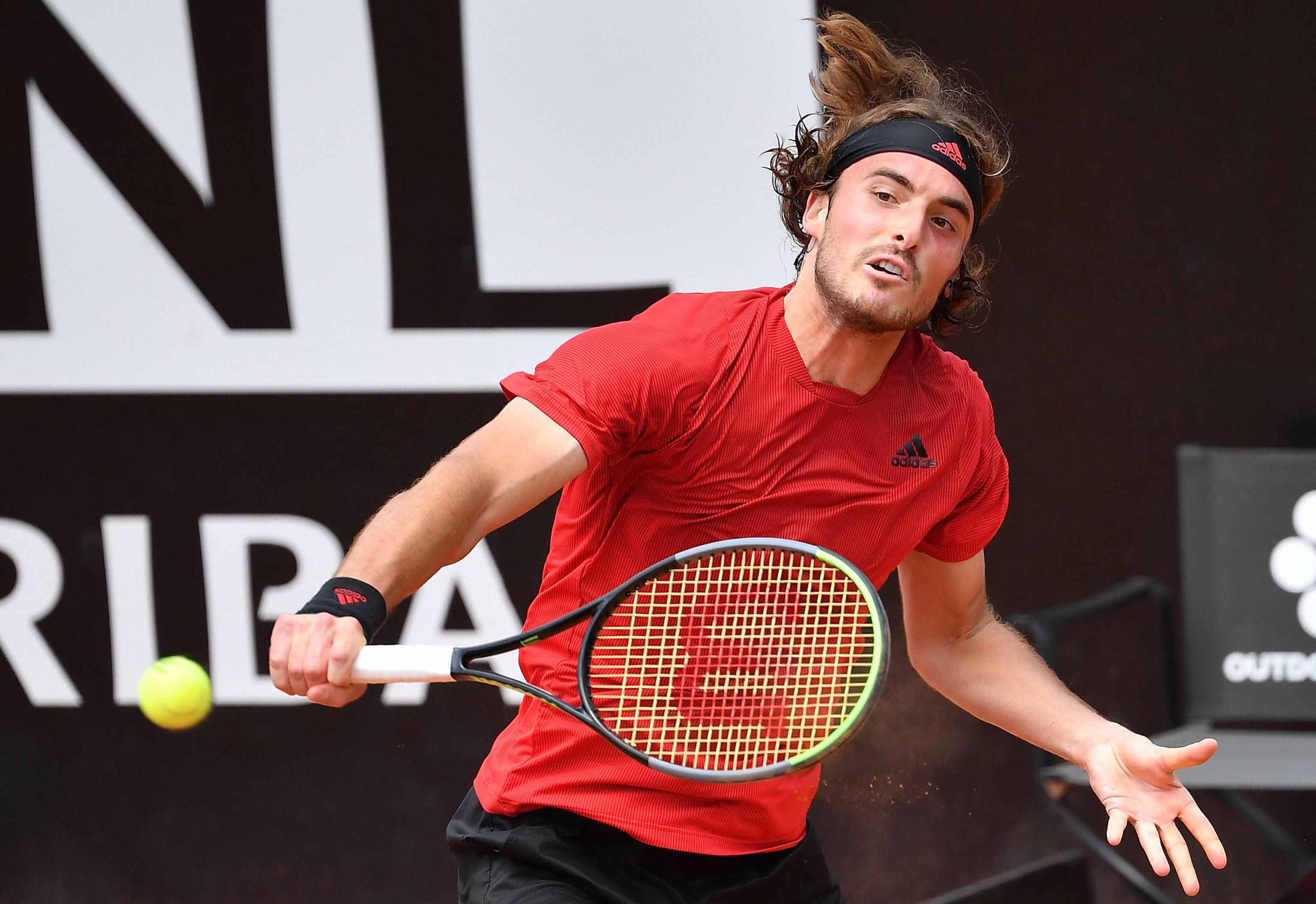 开云体育在线-欧洲网球队翻盘德国网球队,西西帕斯统治全场的简单介绍