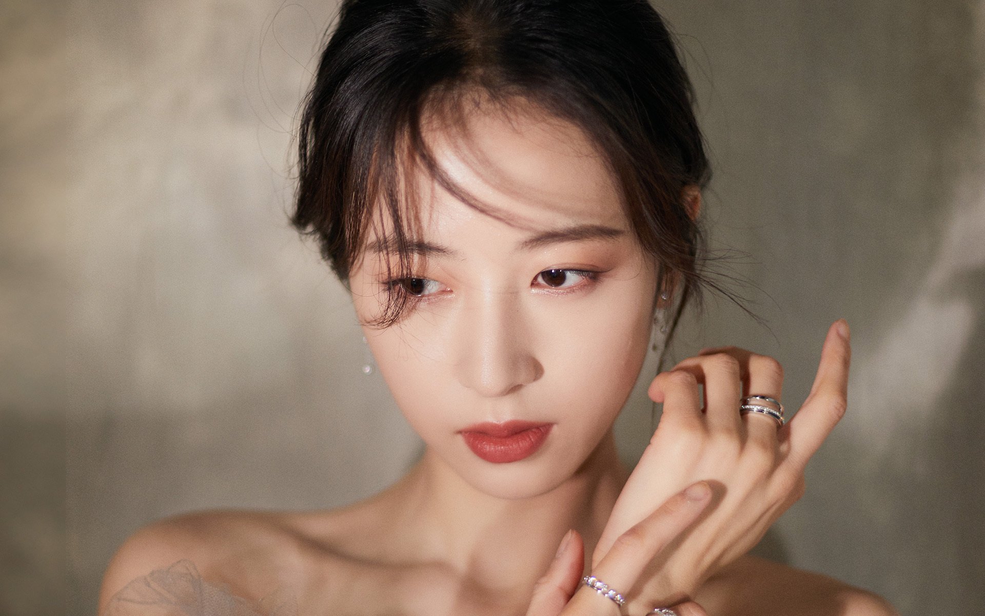 开云体育APP下载-双面压制,奥纳纳统治级表现助新西兰争冠战力克澳大利亚