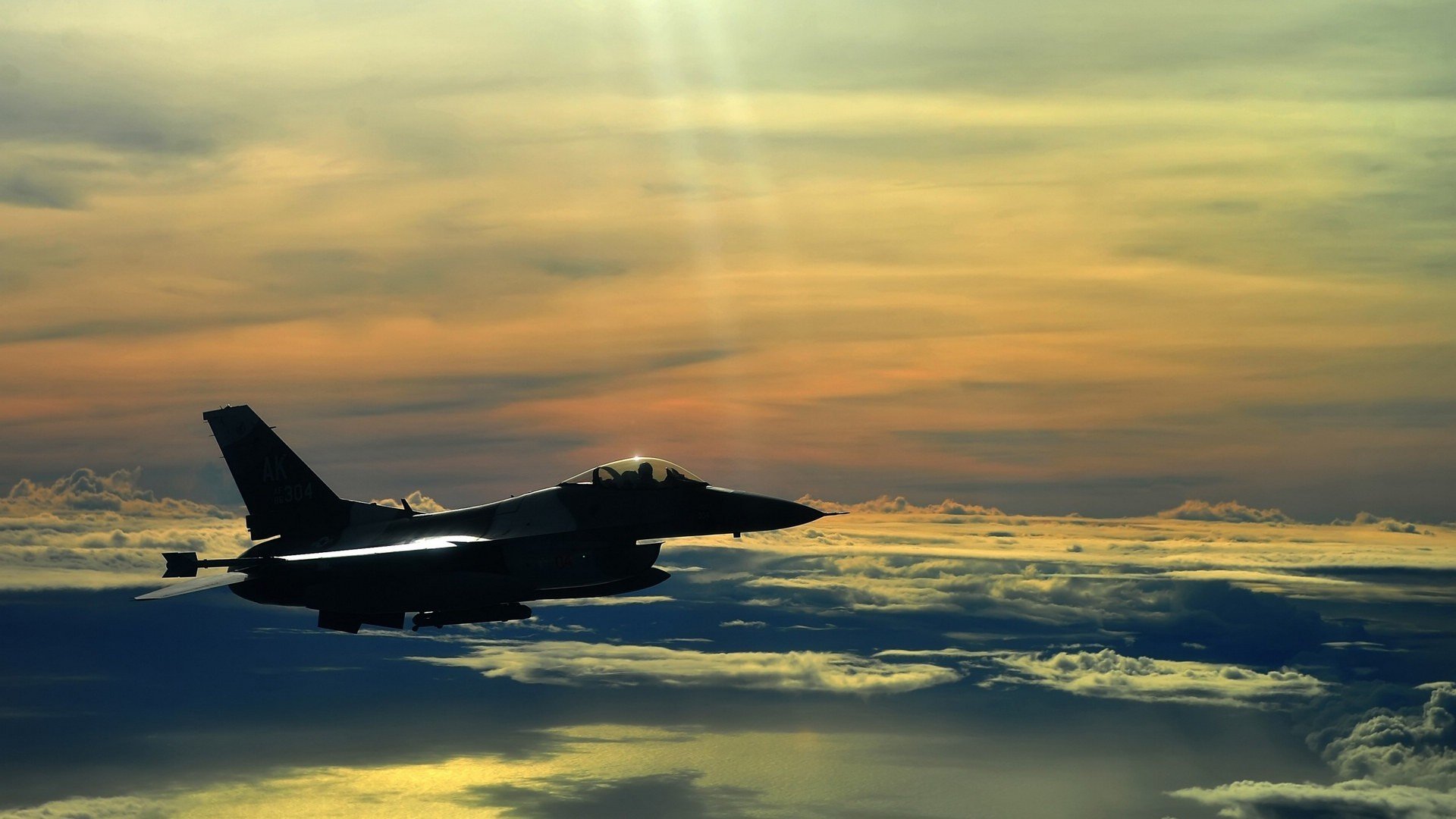 开云APP-巴黎的觉醒与罗马的逆袭,当内马尔爆发遭遇拉齐奥的末节风暴