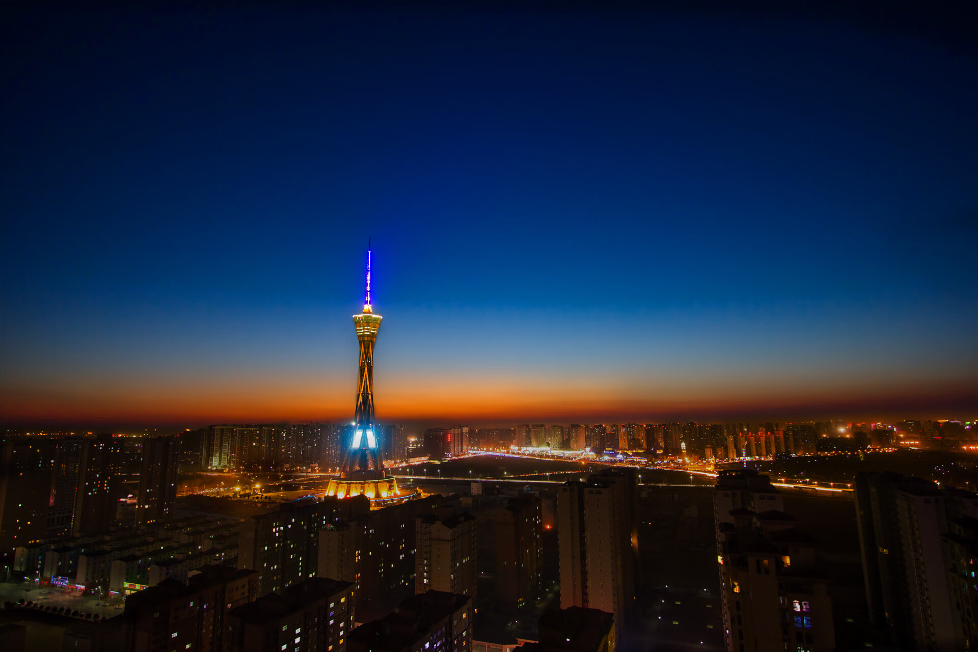 开云下载-东方铁壁对阵西方利刃，当利拉德的死亡缠绕锁死辽宁命脉