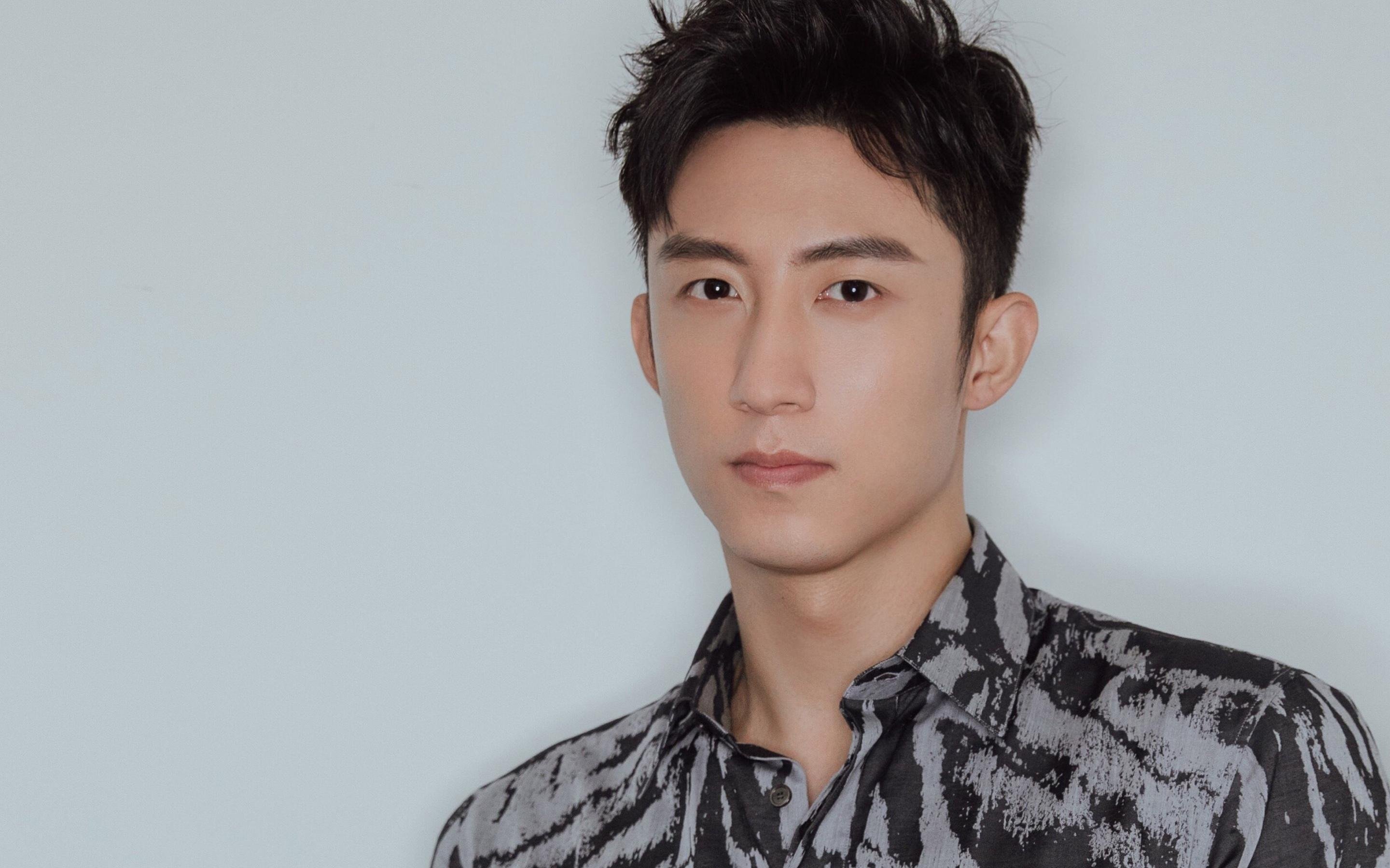 开云APP-千斤重压下的一剑封喉,霍勒迪的德甲封神夜